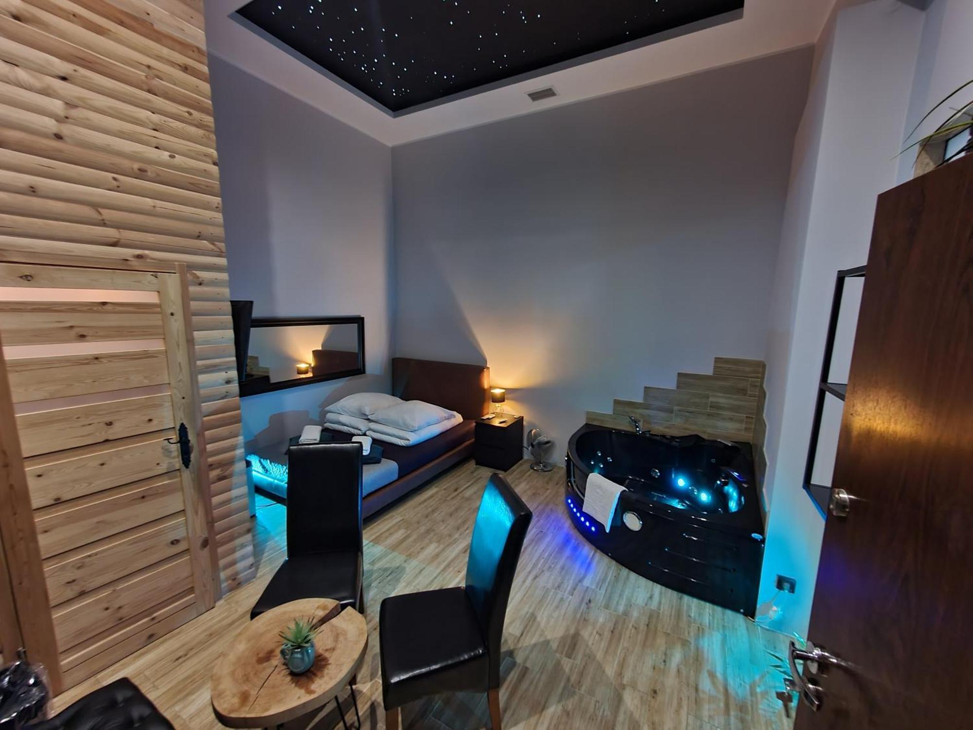 Z Jacuzzi Krasków