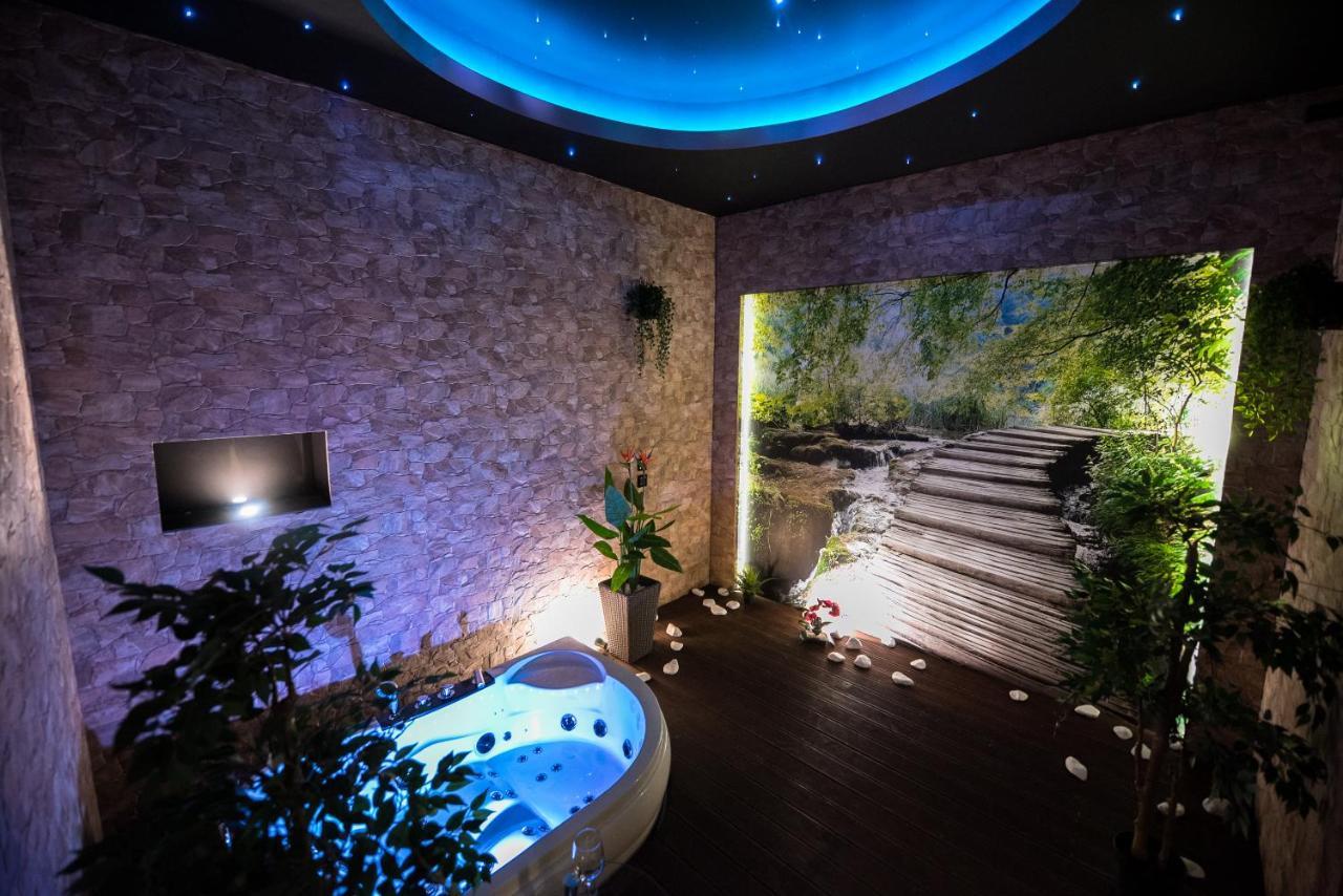 Z Jacuzzi Leilighet *
